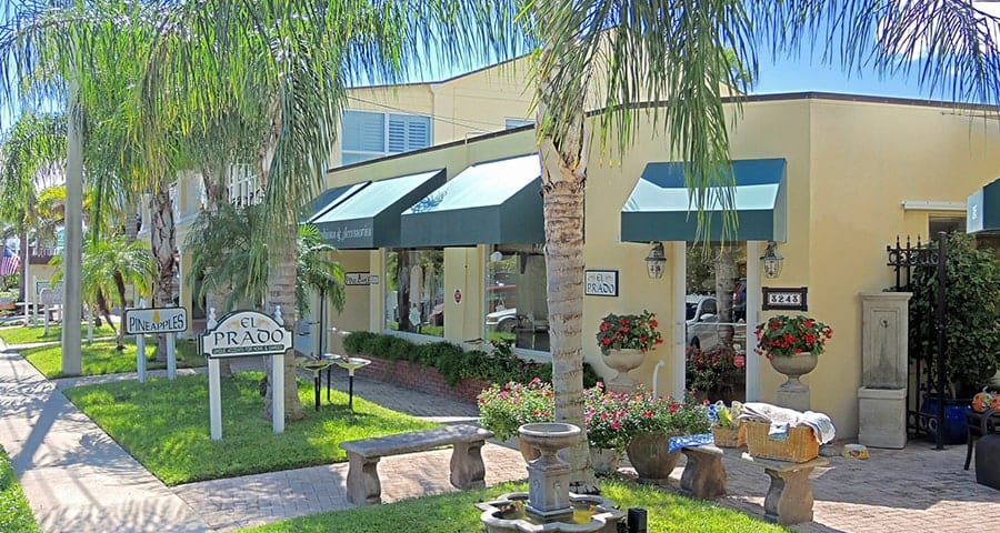 Pineapples and El Prado, two boutiques in Vero Beach, FL on Ocean Drive.