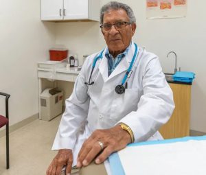 doctor fredy delacruz at the clinic