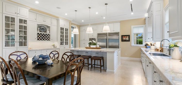 529 White Pelican Circle Kitchen